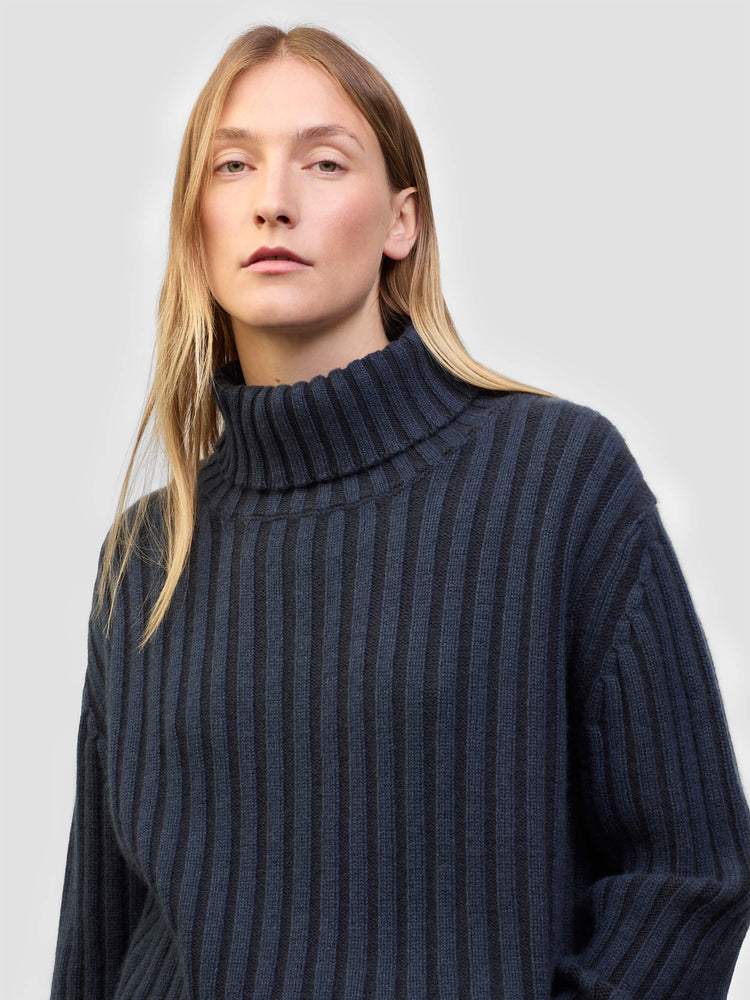 Women's Knitwear