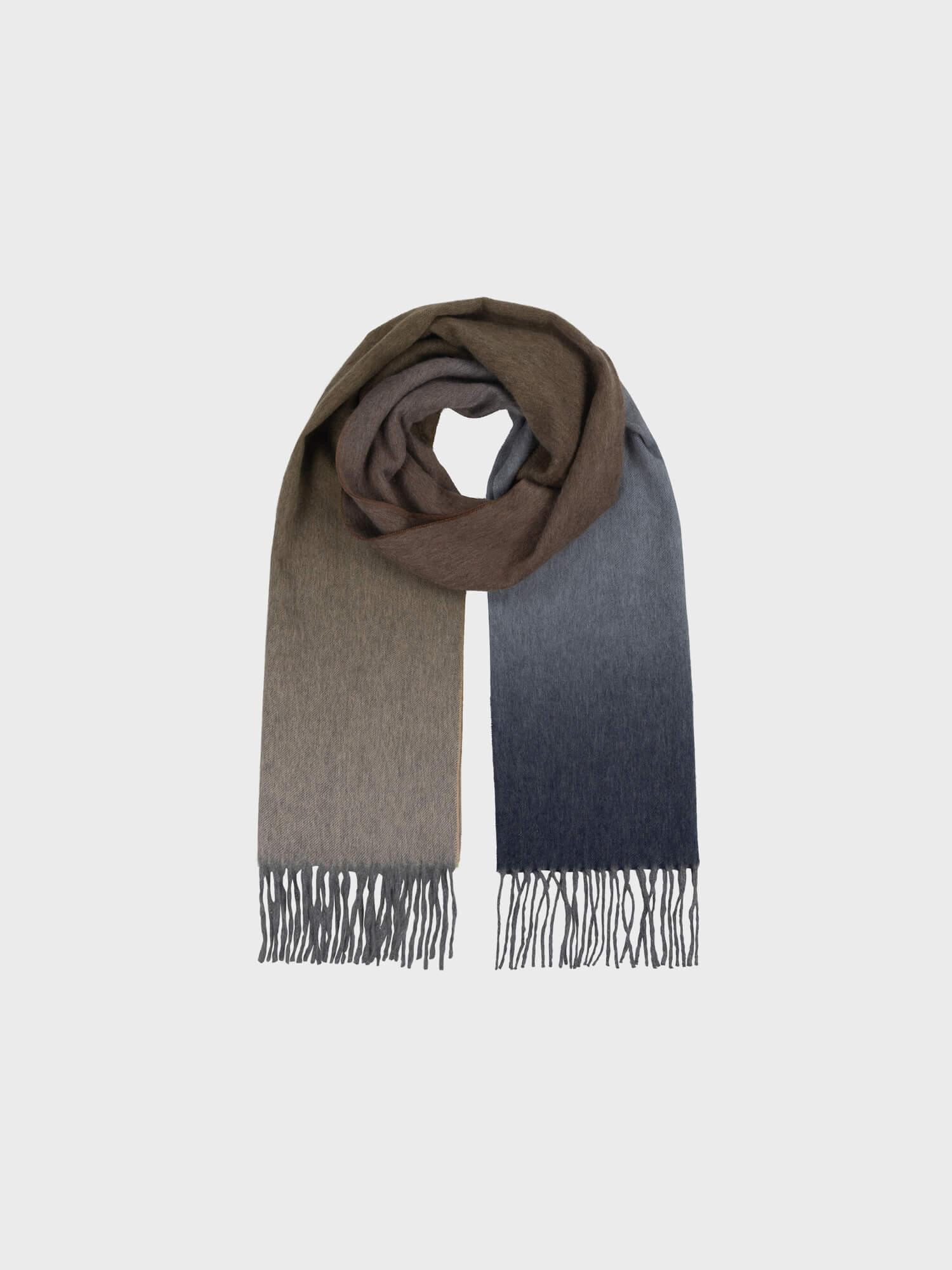 Begg & Co 100% Cashmere Made sold In Scotland Scarf