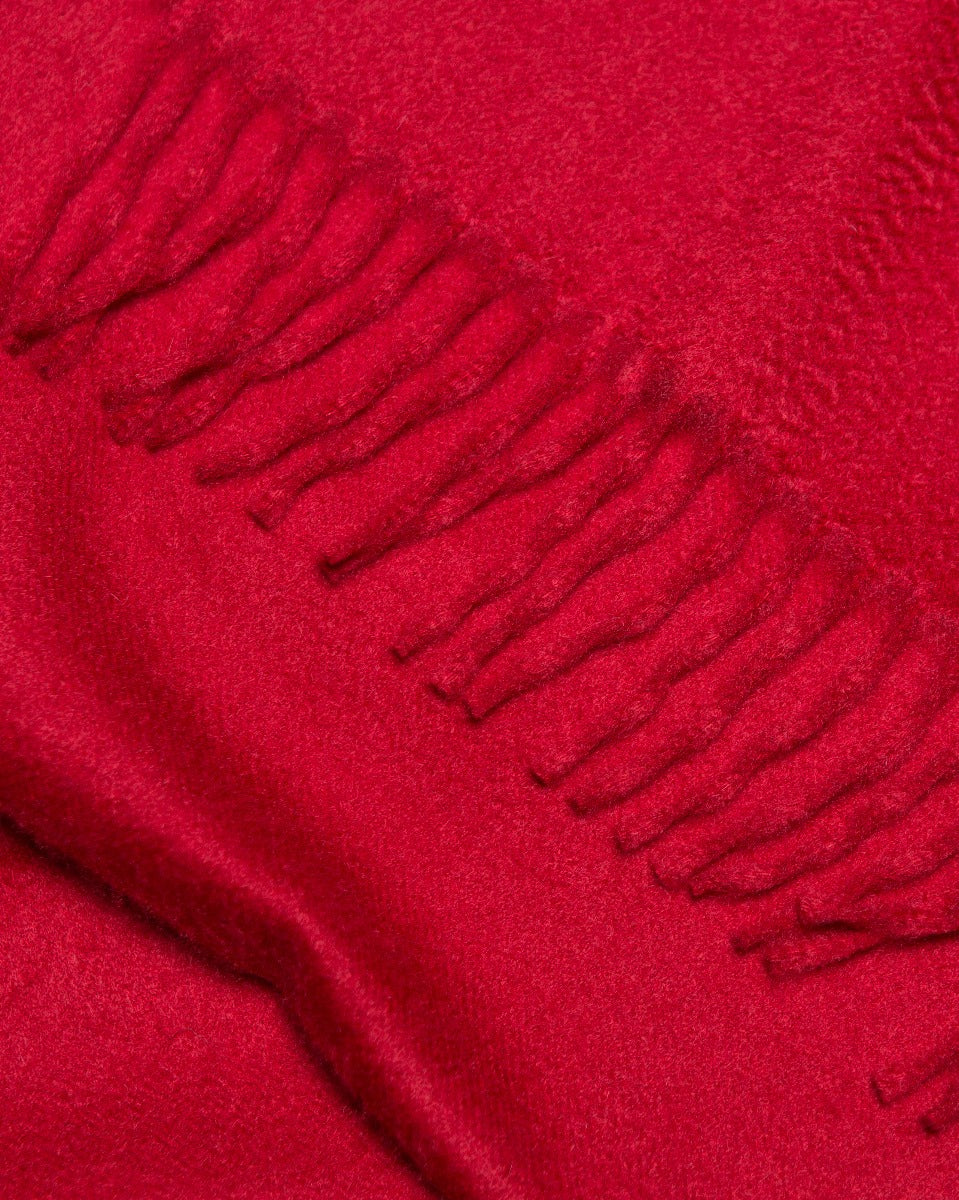 Arran Plain Unisex Cashmere Stole Carmine Detail | Begg x Co