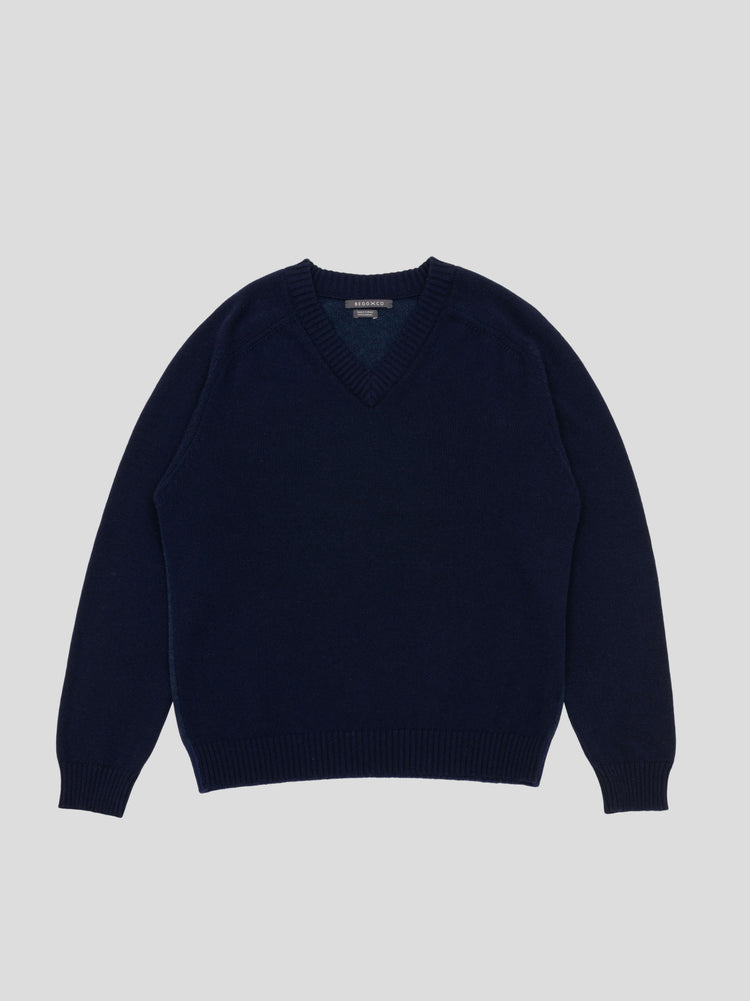 Mens Shadow Knitted Cashmere V-Neck Sweater Night Sky| Begg x Co