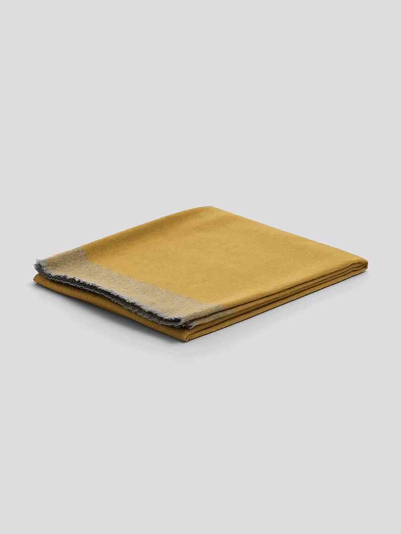 Arran Border Flannel Gold Cashmere Blanket - Begg x Co