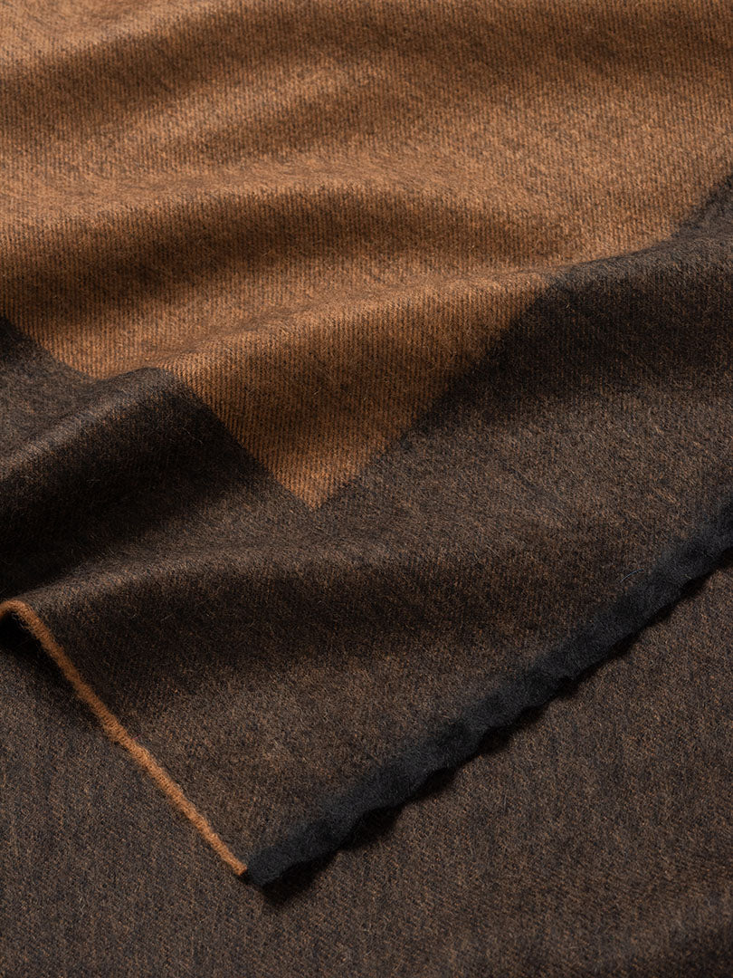 Arran Border Vicuna Brown Cashmere Blanket - Begg x Co