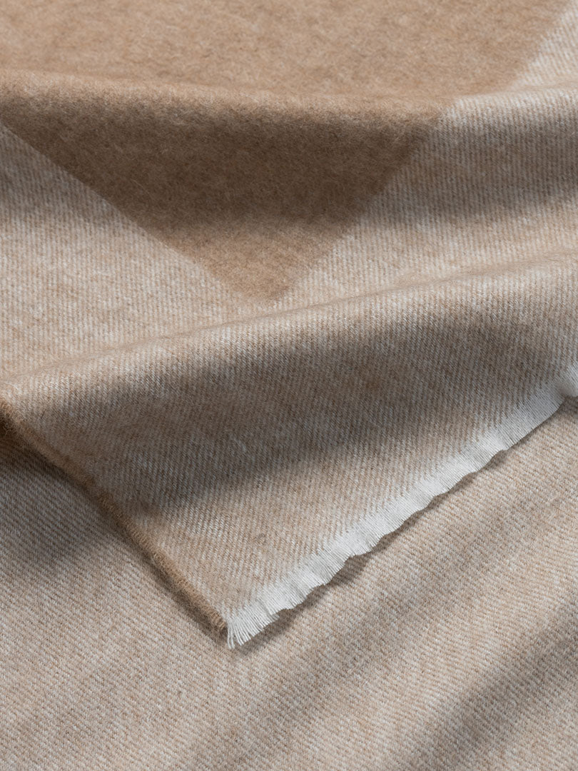 Arran Border Cashmere Blanket White Natural - Begg x Co