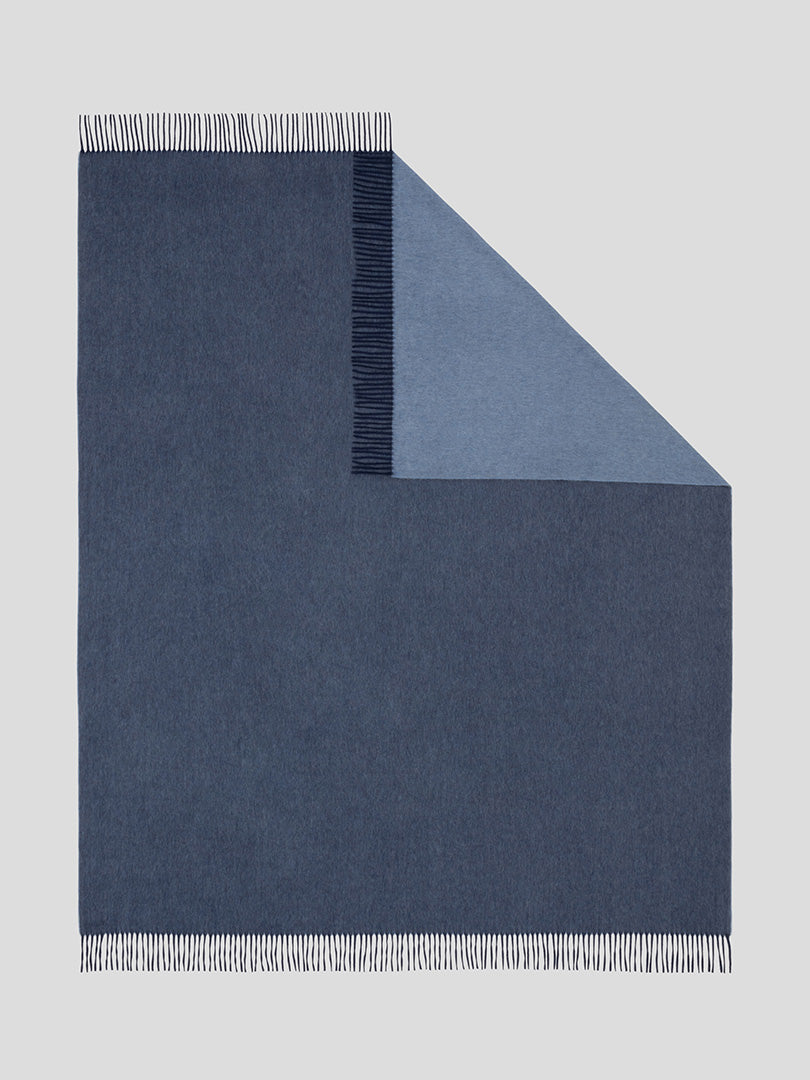 Arran Reversible Cashmere Throw Navy Bluejean - Begg x Co