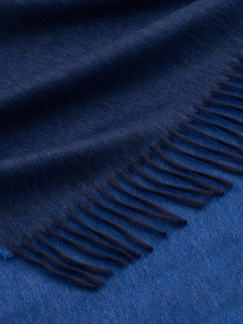 Arran Reversible Cashmere Throw Navy Sapphire - Begg x Co