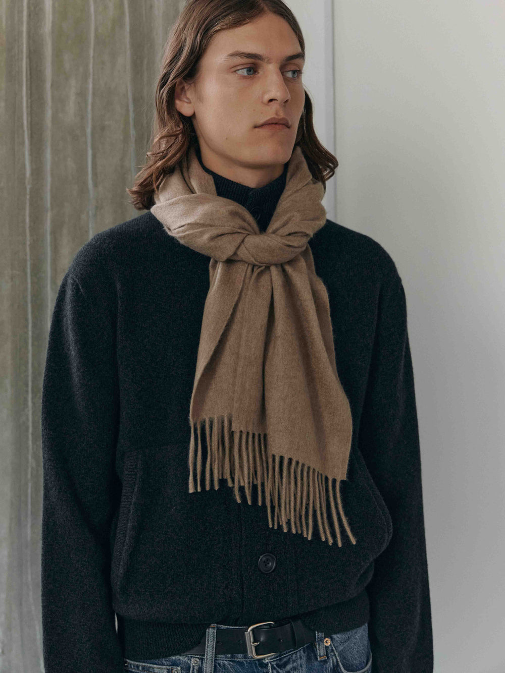 Arran Solid Men's Cashmere Scarf in Dark Natural | Begg x Co