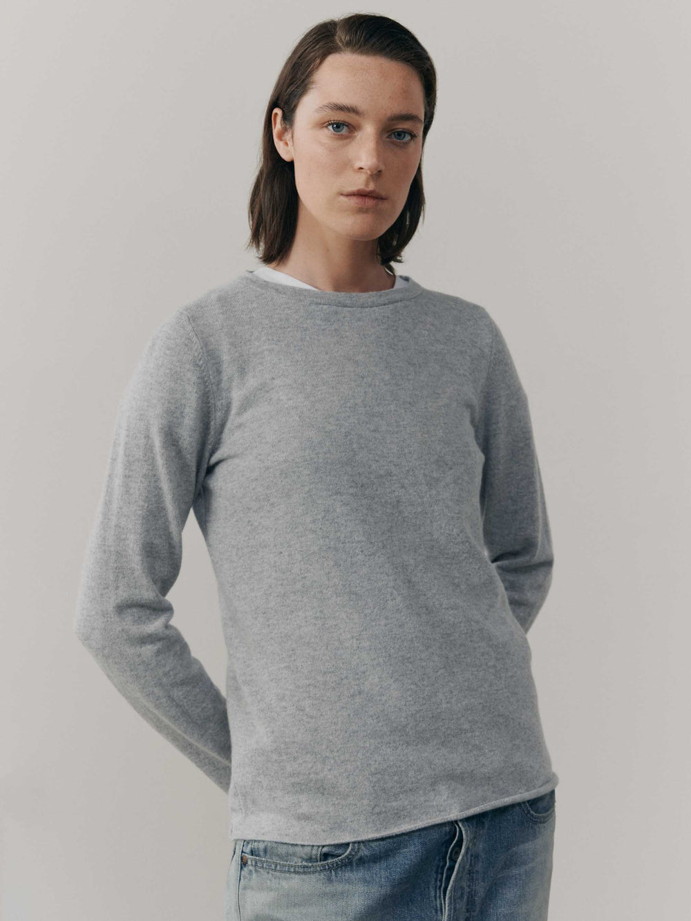 Womens Luxe Cashmere Knitted T-Shirt Feather Grey | Begg x Co