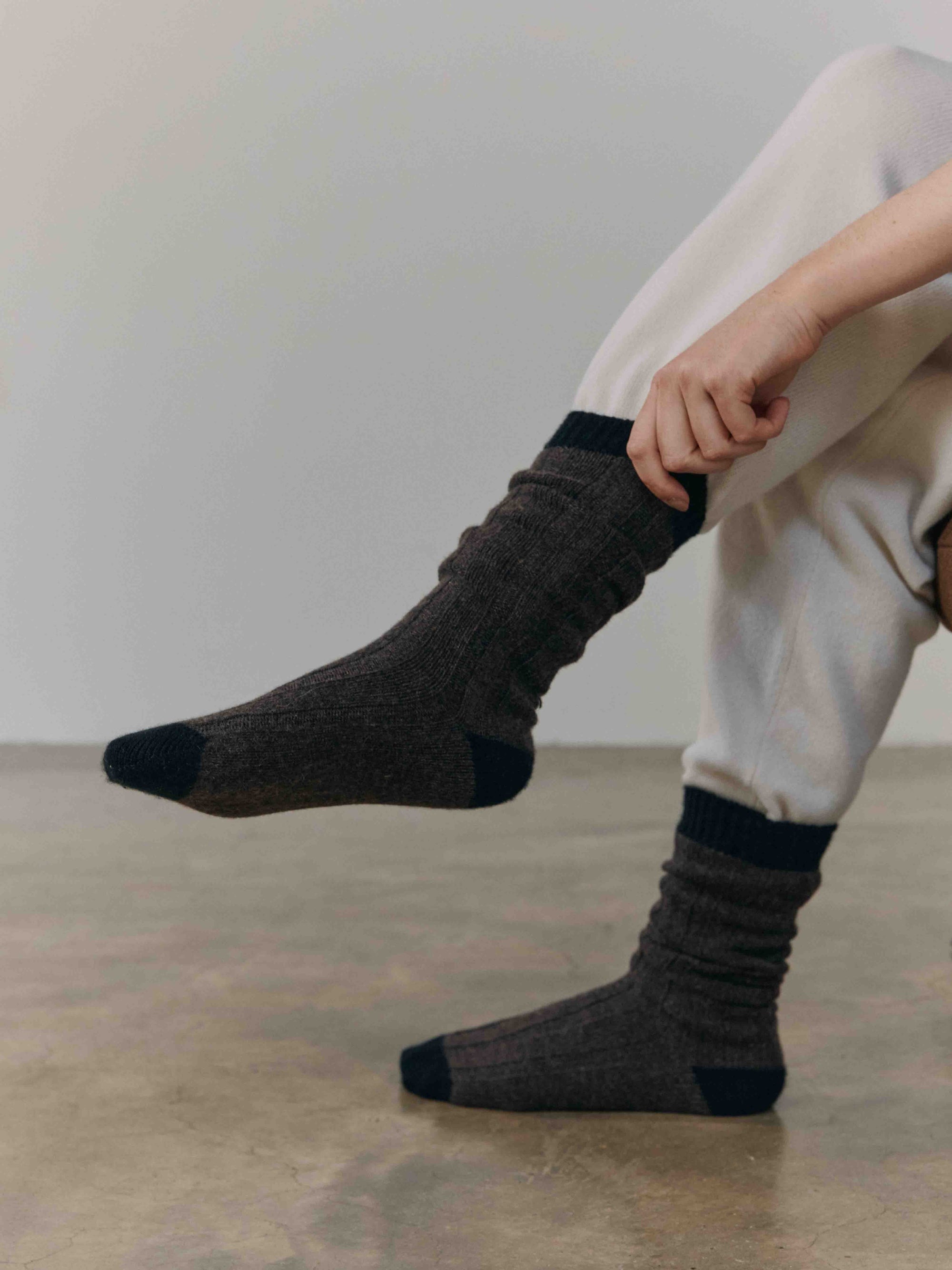 Womens Tipped Cashmere Socks Undergrowth | Begg x Co