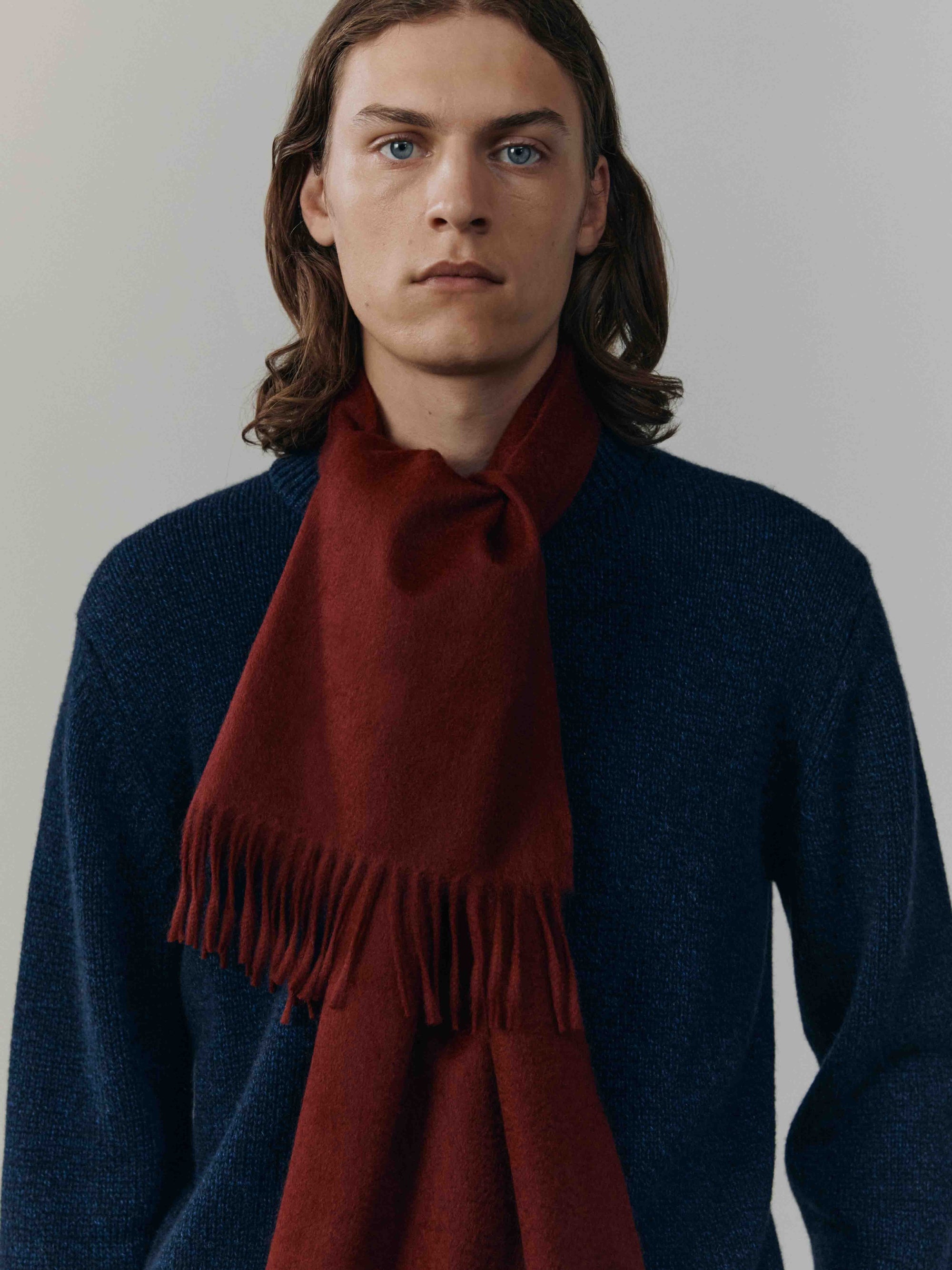 Arran Solid Men's Cashmere Scarf in Wine | Begg x Co