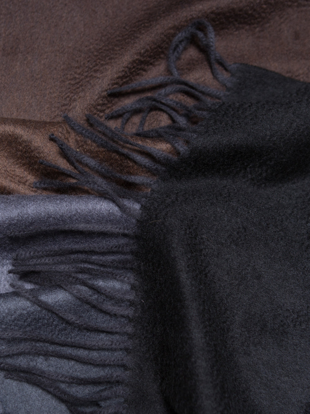 Nuance Ombre Cashmere Throw Oxide Detail | Begg x Co