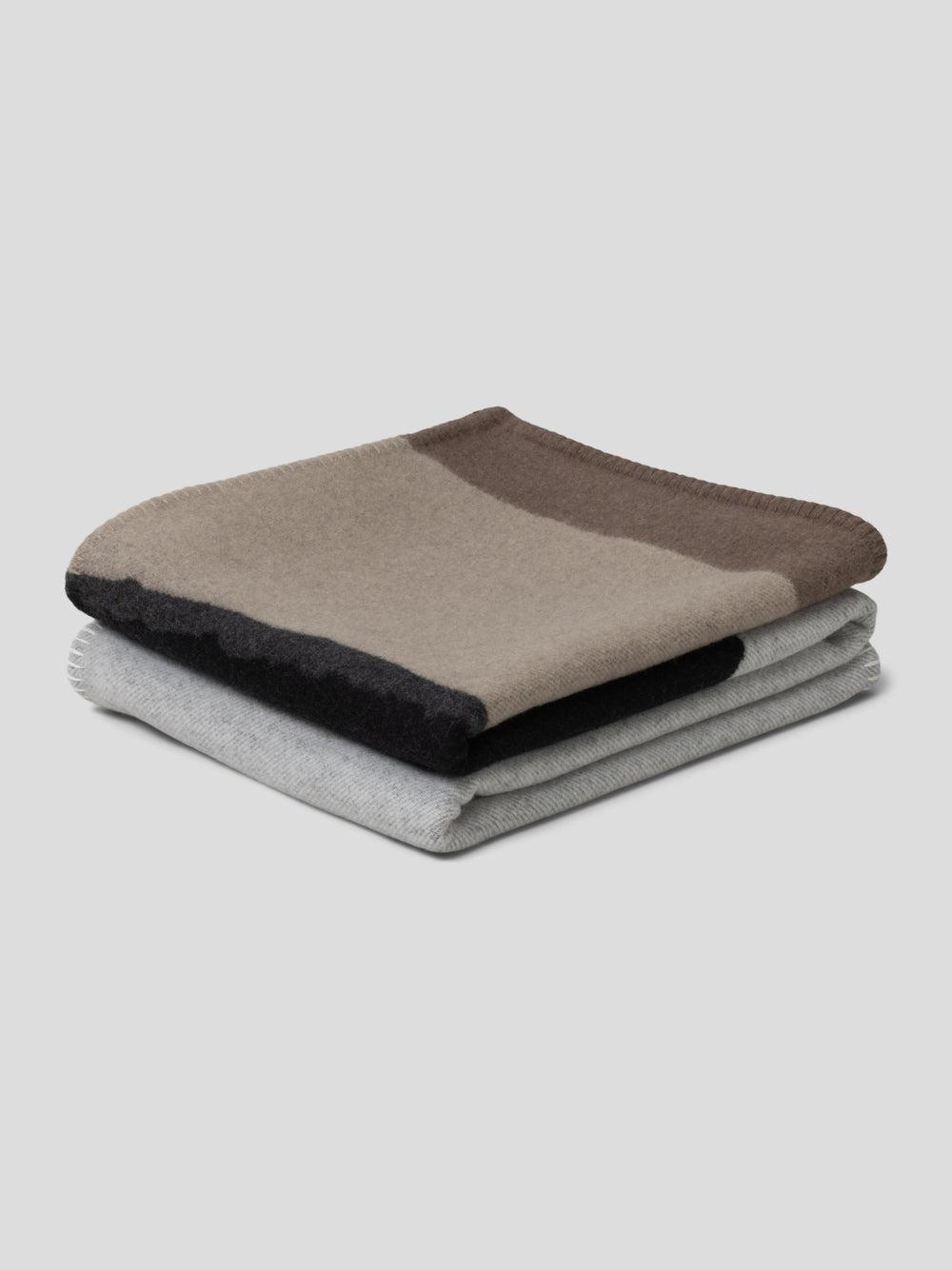 Valatzu Sanna Bay Lambswool Cashmere Blanket Dark Natural | Begg x Co